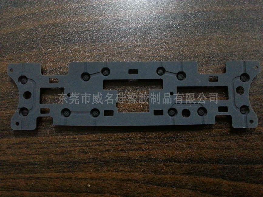 超低電阻硅膠按鍵在維護這方面也需要規(guī)范